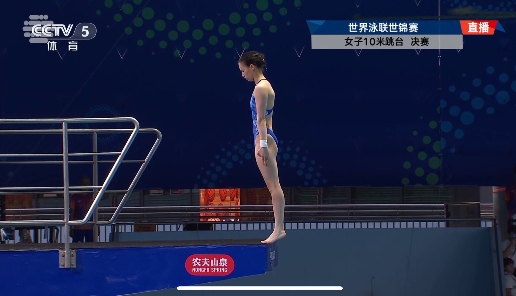 世锦赛四连冠!陈芋汐夺得女子10米跳台金牌,展