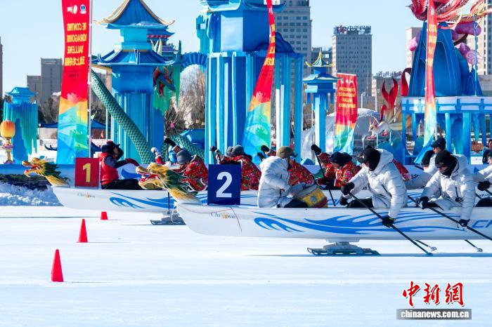 内蒙古锡林郭勒寒冬正式开幕五大洲冰上龙舟挑