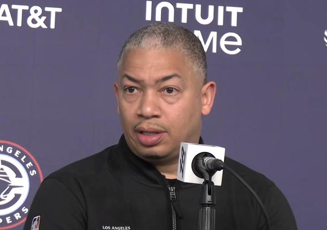 快船主帅卢指导赛后坦言：国王速度压制快船进