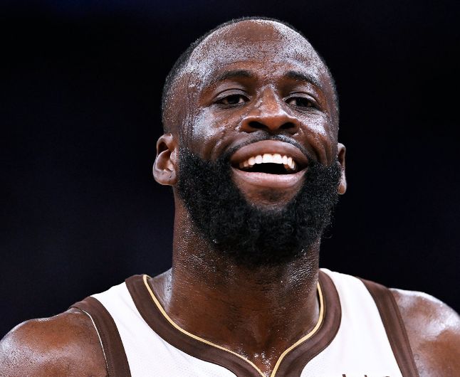 库里兄弟生涯总得分突破32000分 勇士逆转国王终