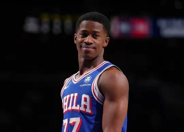 76人客场复仇凯尔特人总比分扳平1比1